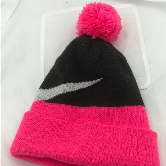 Nike Logo Youth Beanie Winter Hat With Pom Pom - Picture 2 of 4